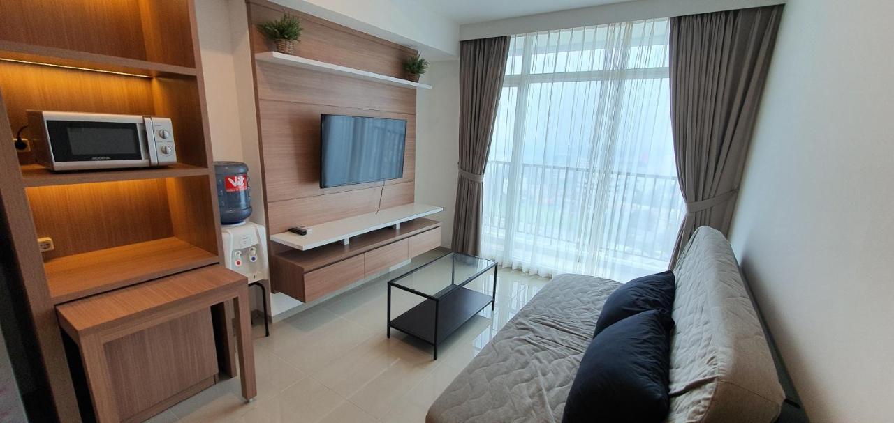 Treeparkcity Apartments By Winshome Tangerang Exterior foto